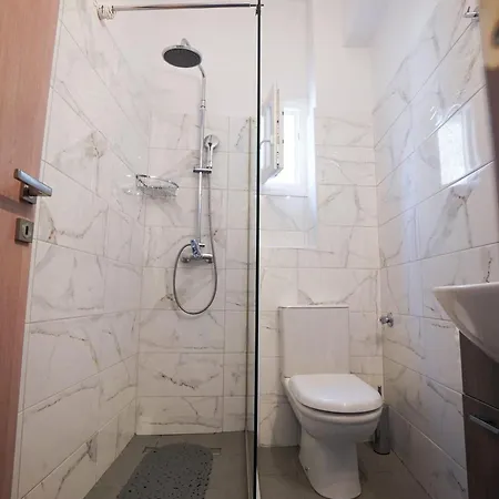 Διαμέρισμα Sandra's House Γουβιά