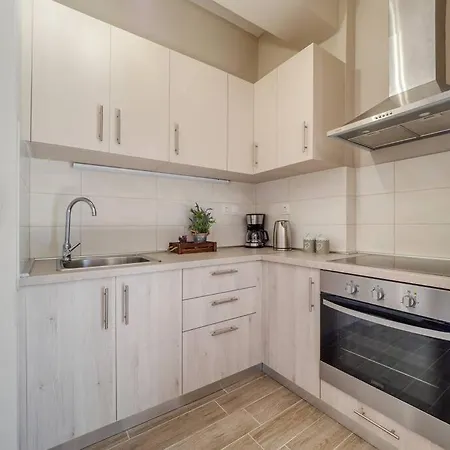 Sandra's House גאוביה