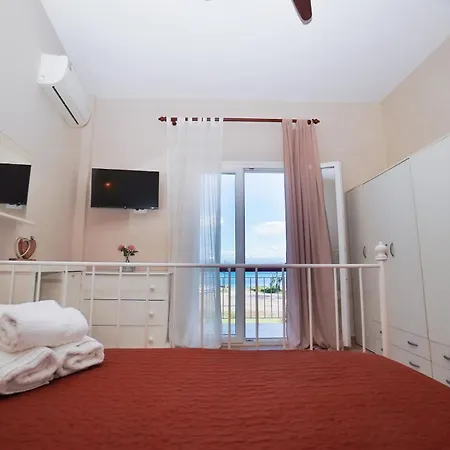 Sandra's House Apartamento Gouvia